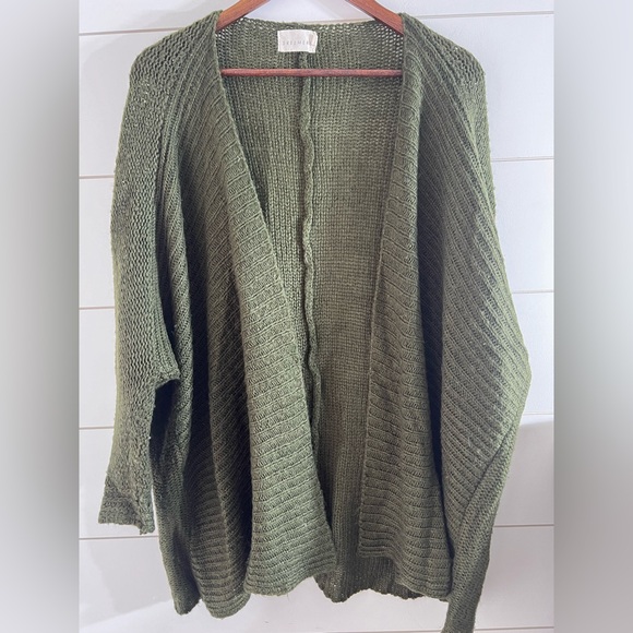 Dreamers open front cardigan size m/L. Pre‎ owned condition. - Picture 1 of 3